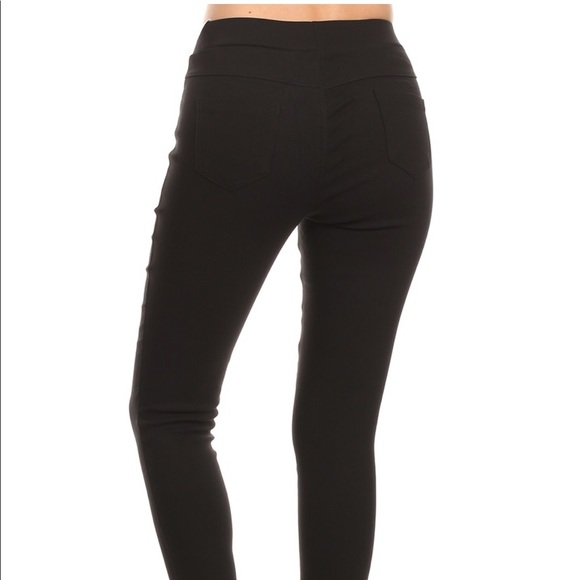 CLEARANCE ‼️BLACK TWILLED - PANT WITH ANKLE ZIPPER - Picture 2 of 4